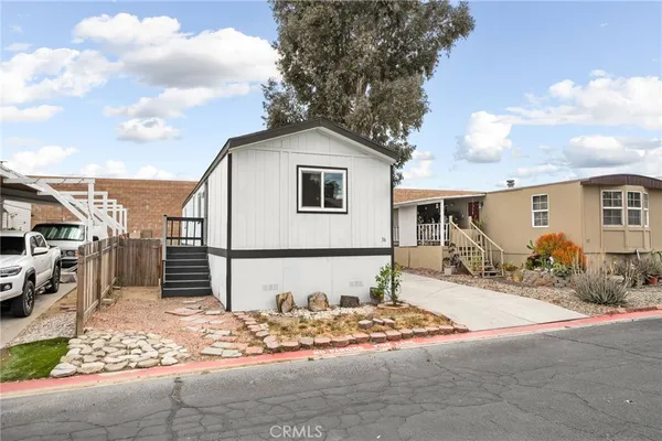 $131,000 | 350 East San Jacinto Avenue, Unit 36, Perris, CA 92571