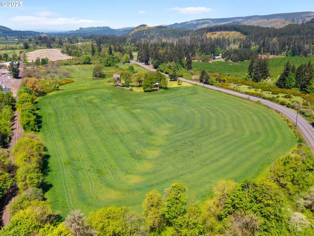 $775,000 | 46870 East Lyons Mill City Drive, Lyons, OR 97358