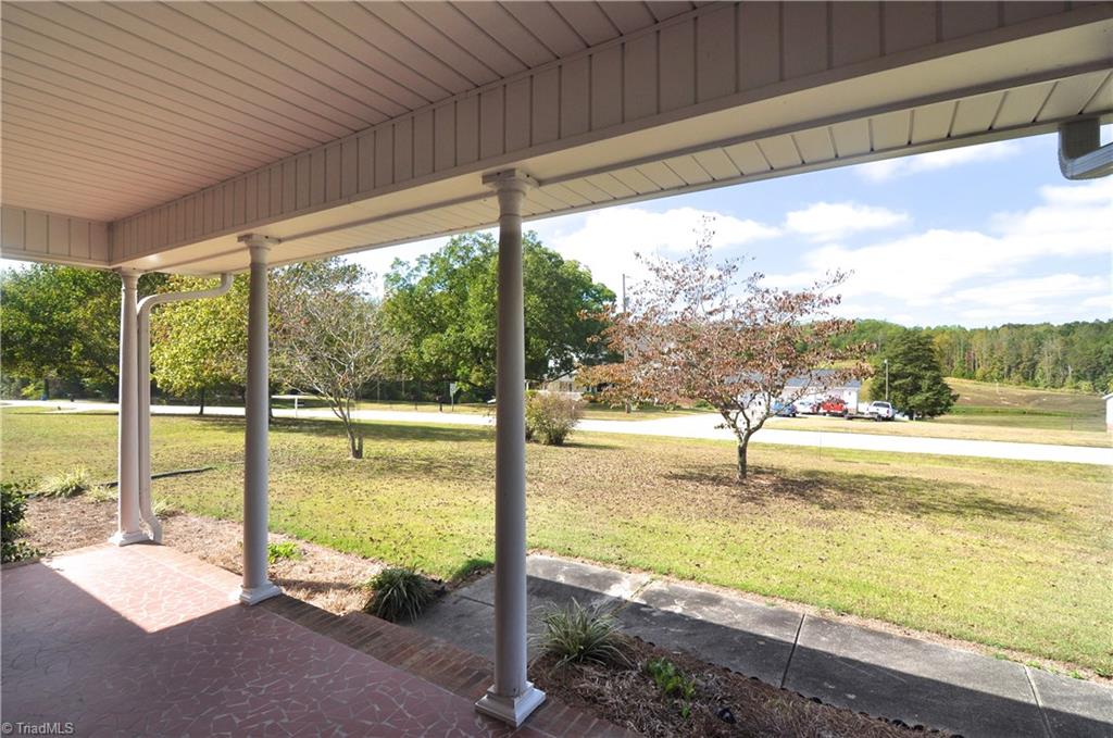 2176 Frye Bridge Road Clemmons, NC 27012 - Photo 11 of 20 Gallery Image 11
