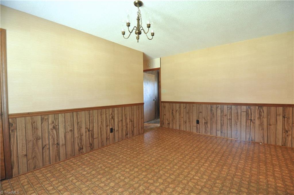 2176 Frye Bridge Road Clemmons, NC 27012 - Photo 18 of 20 Gallery Image 18
