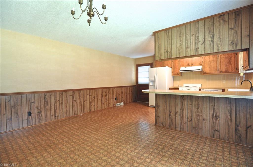 2176 Frye Bridge Road Clemmons, NC 27012 - Photo 19 of 20 Gallery Image 19
