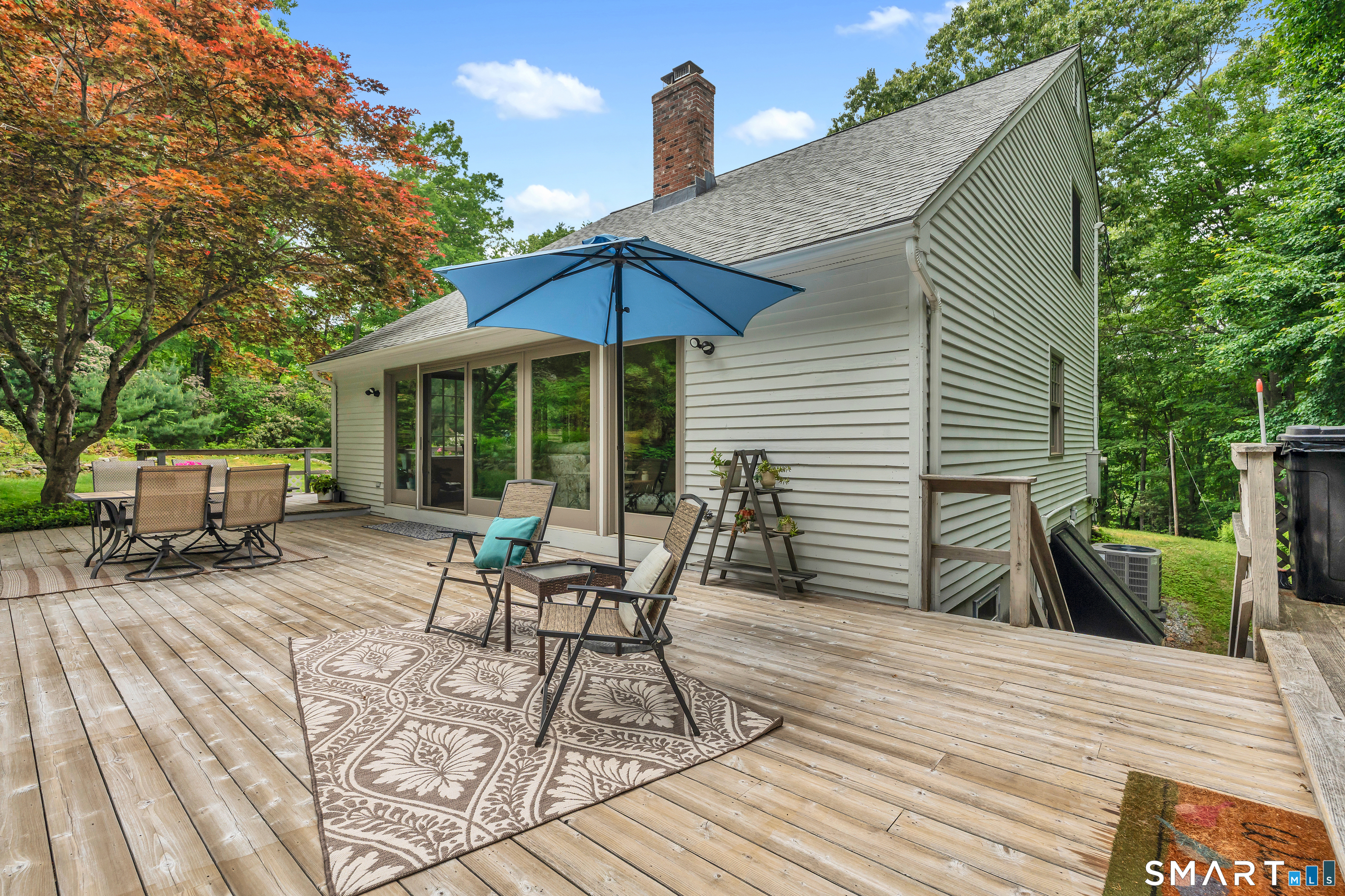 57 Weiss Road Haddam, CT 06438 - Photo 30 of 39 Plenty of room to relax, entertain!