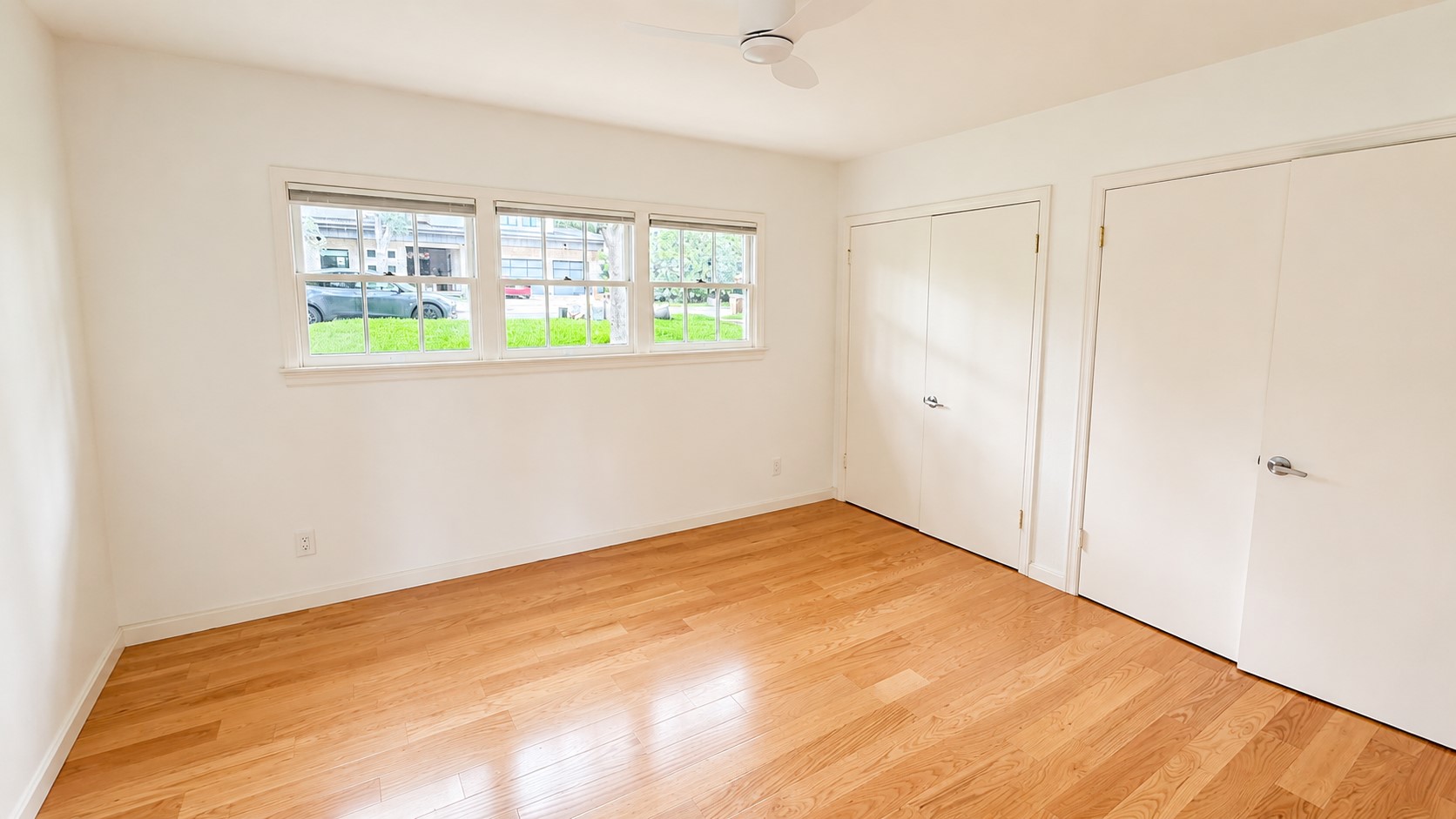 405 Ridgewood Road Austin, TX 78746 - Photo 13 of 22 Bright interior bedroom