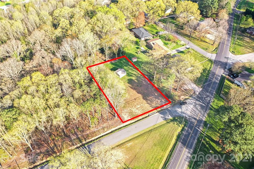 303 Ruth Avenue Kannapolis, NC 28083 - Photo 2 of 16 Gallery Image 2