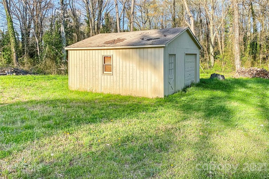 303 Ruth Avenue Kannapolis, NC 28083 - Photo 13 of 16 Gallery Image 13