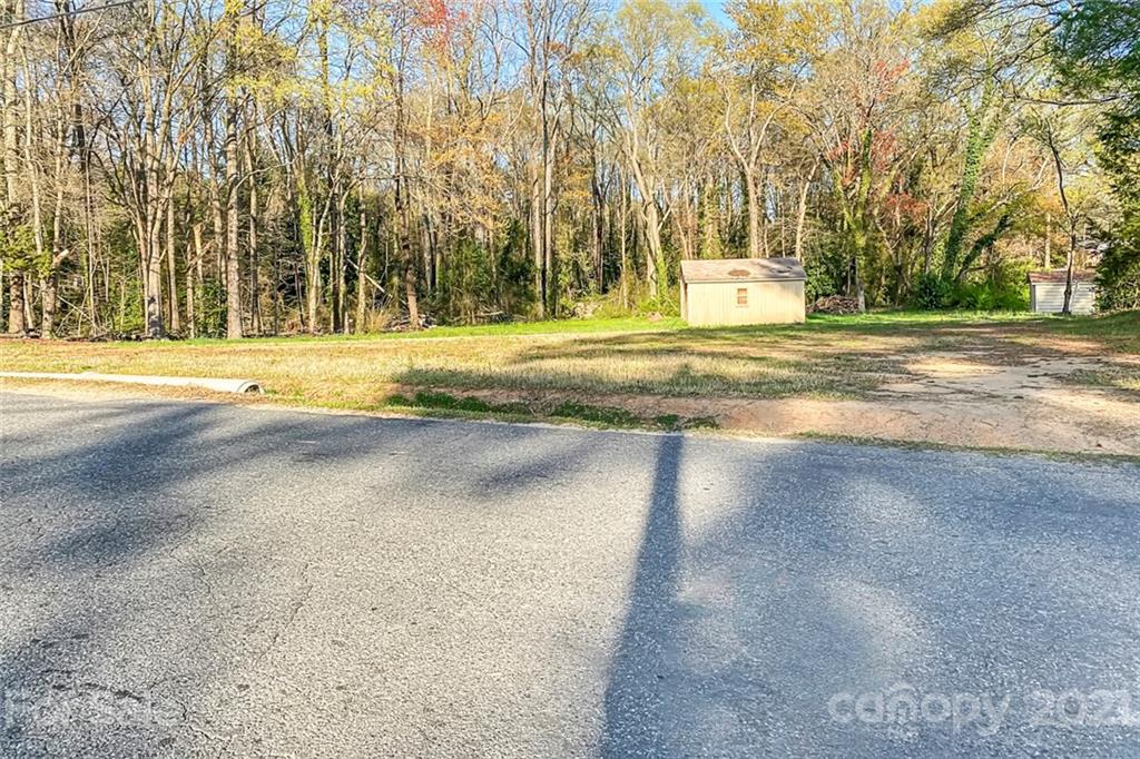 303 Ruth Avenue Kannapolis, NC 28083 - Photo 15 of 16 Gallery Image 15