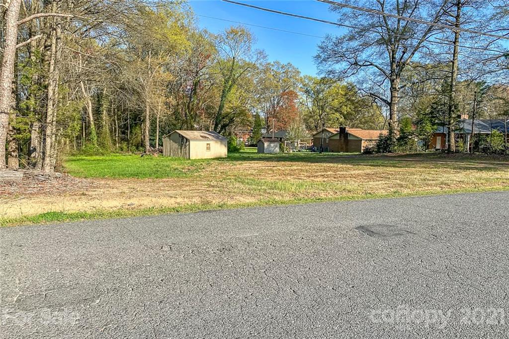 303 Ruth Avenue Kannapolis, NC 28083 - Photo 16 of 16 Gallery Image 16