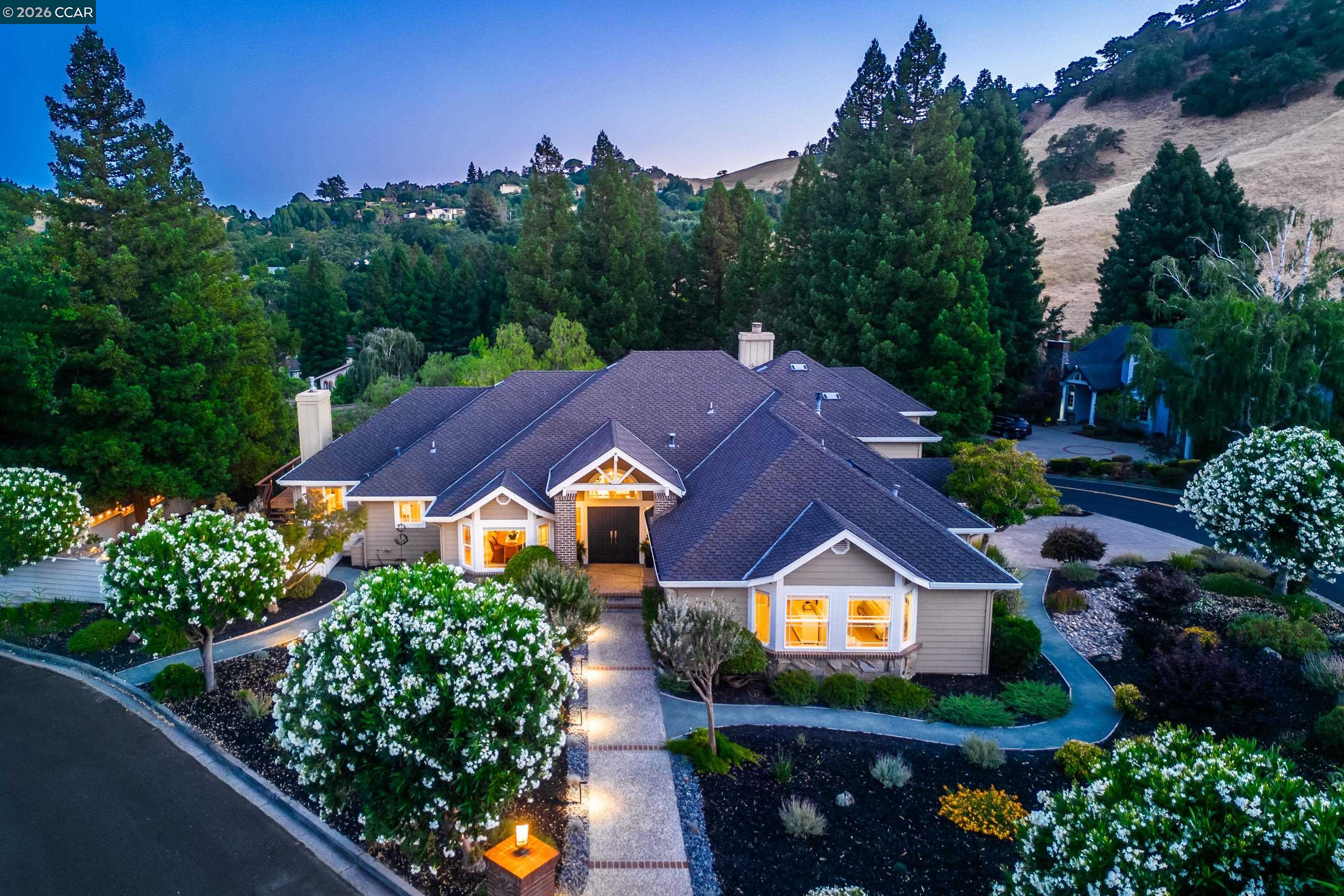 70 Ridgecrest Court Lafayette, CA 94549 - Photo 1 of 61