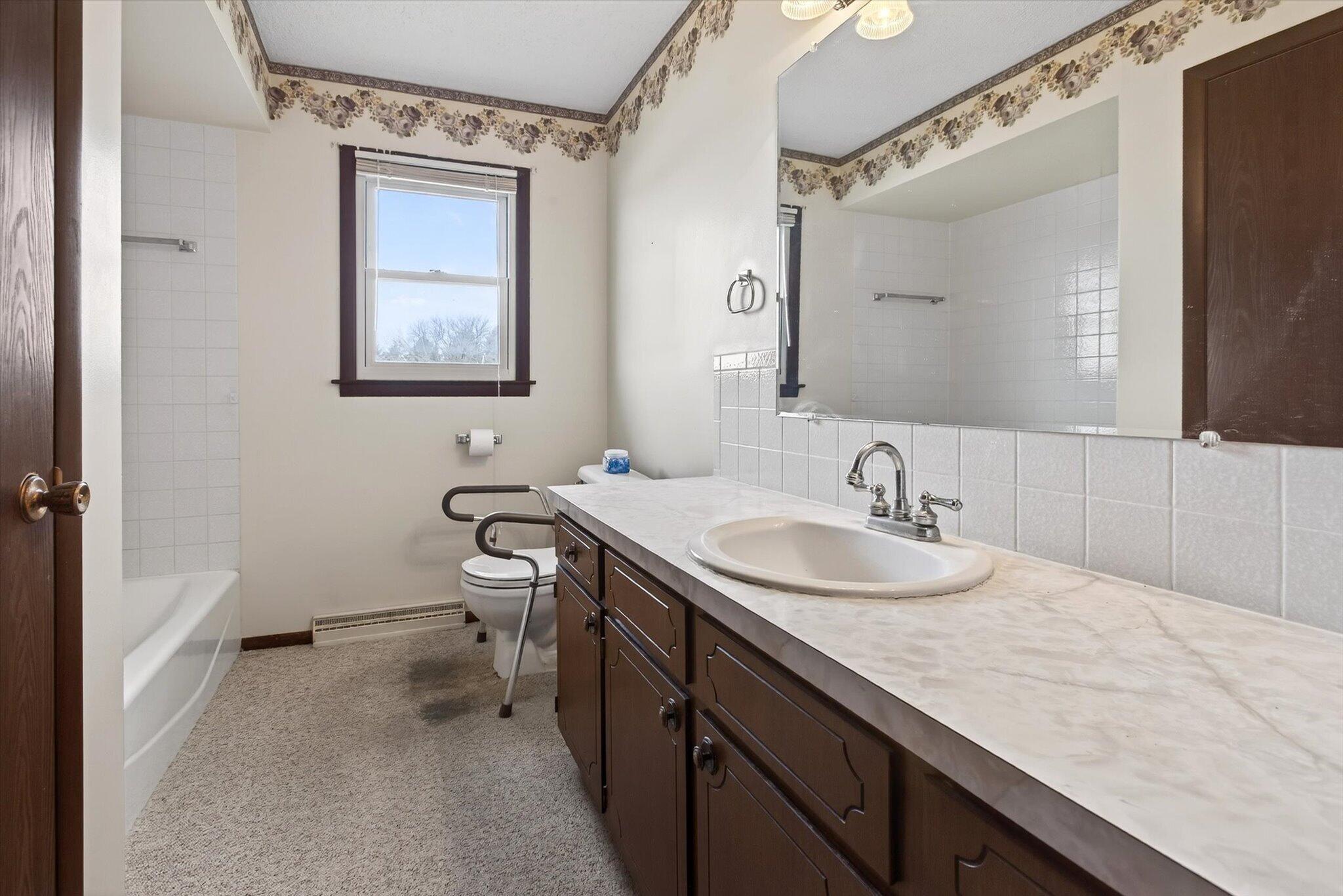 565 West Rockey Weed Road Berrien Springs, MI 49103 - Photo 11 of 24 09-14