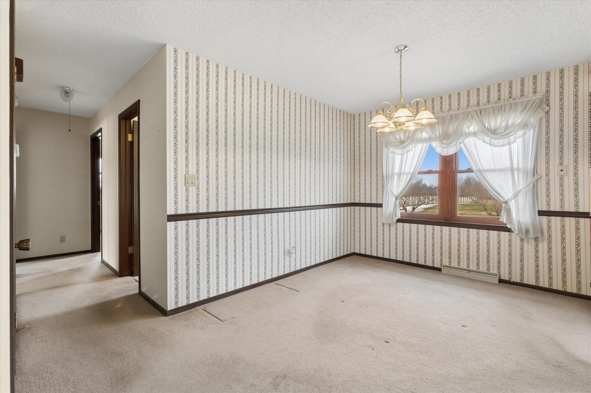 565 West Rockey Weed Road Berrien Springs, MI 49103 - Photo 7 of 24 06-10