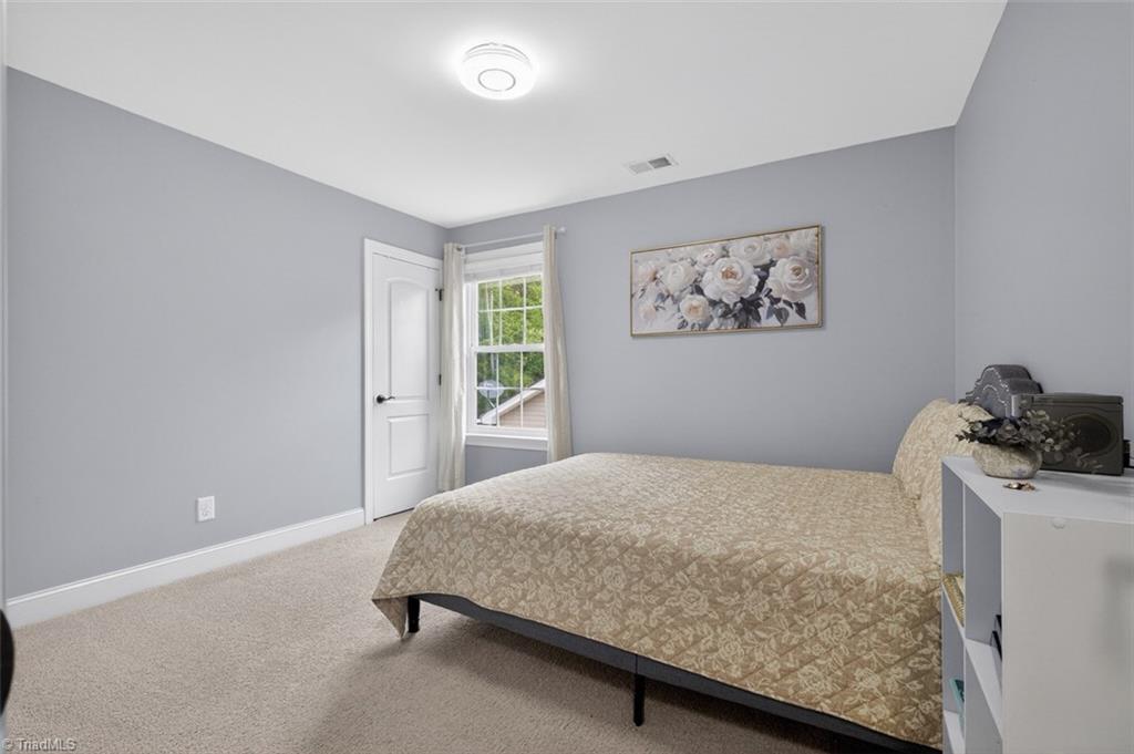 2227 Dunning Court High Point, NC 27265 - Photo 34 of 44