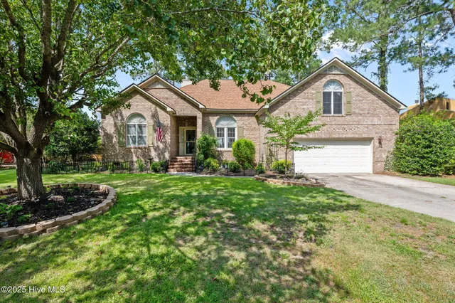 $520,000 | 6002 Gondolier Drive, New Bern, NC 28560