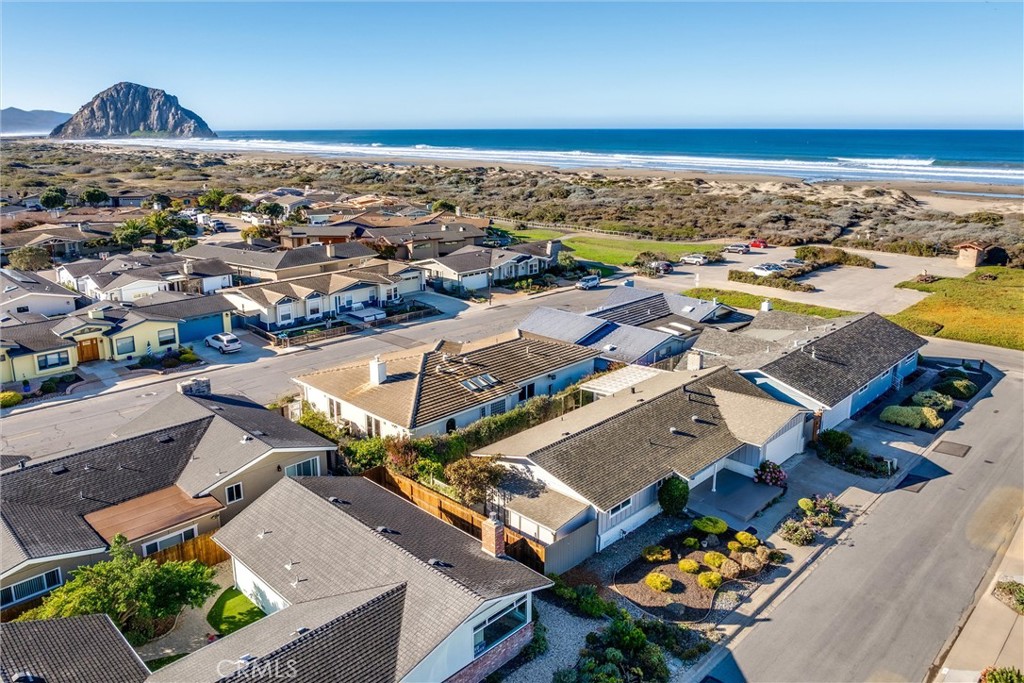 160 Verdon Street Morro Bay, CA 93442 - Photo 32 of 34 an aerial view of a house with a ocean view
