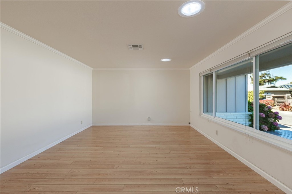 160 Verdon Street Morro Bay, CA 93442 - Photo 5 of 34 a view of an empty room with a window