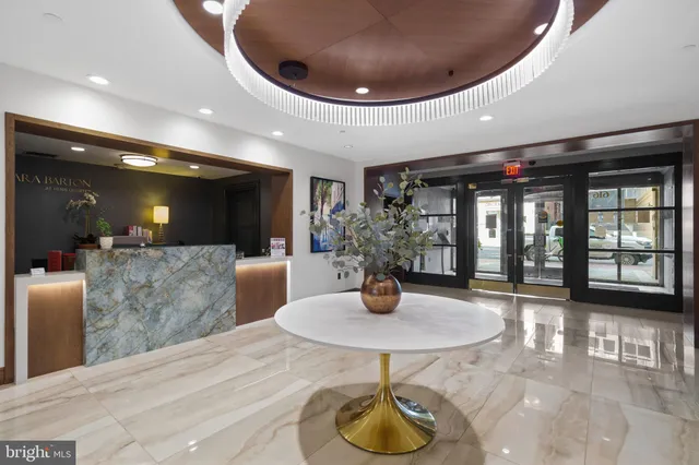 $2,700 | 631 D Street Northwest, Unit 1136, Washington, DC 20004