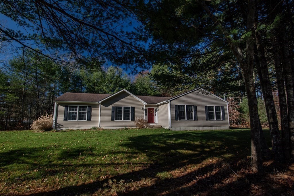59 Rochester Road Carver, MA 02330 - Photo 2 of 19 Gallery Image 2