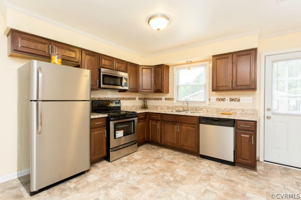 6418 Balsam Road Richmond, VA 23225 - Photo 7 of 18 Gallery Image 7