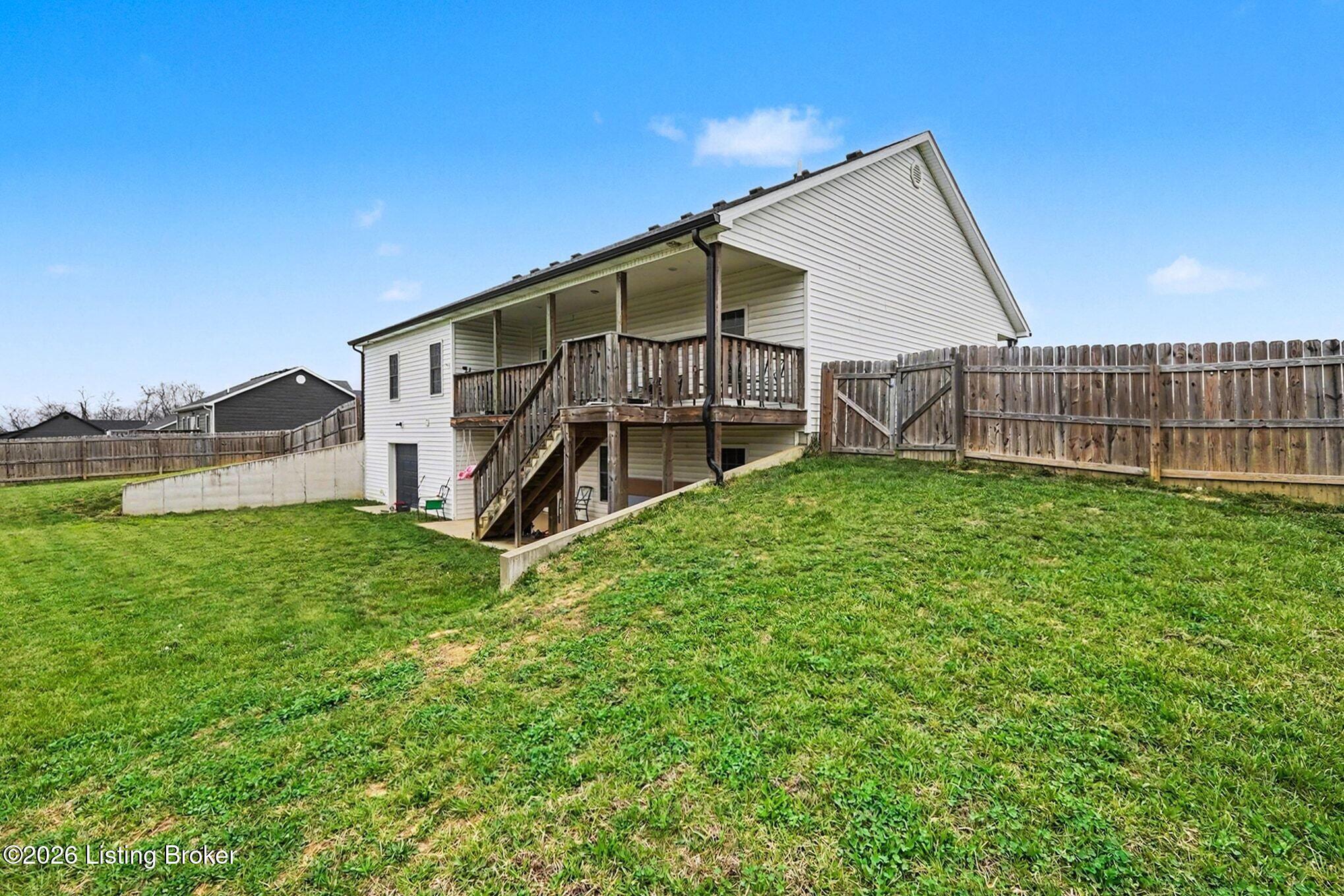 263 Reservoir Lane Springfield, KY 40069 - Photo 24 of 26 Back of House 1