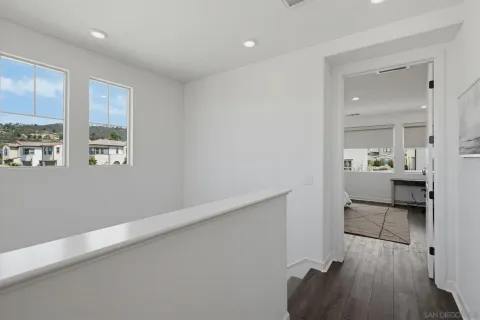 $1,069,900 | 1944 Kepler Court, Escondido, CA 92026