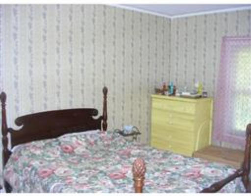 33 Inman Street, Unit 33 Hopedale, MA 01747 - Photo 5 of 8 Gallery Image 5