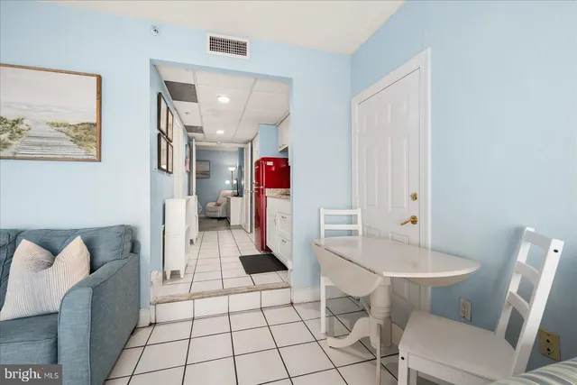 $180,000 | 200 59th Street, Unit 308, Ocean City, MD 21842