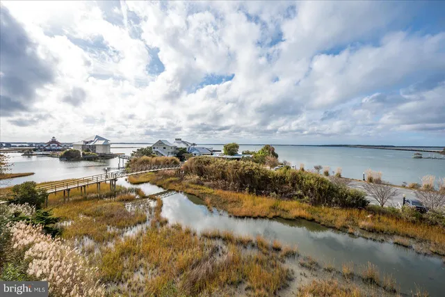 $180,000 | 200 59th Street, Unit 308, Ocean City, MD 21842