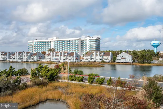 $180,000 | 200 59th Street, Unit 308, Ocean City, MD 21842