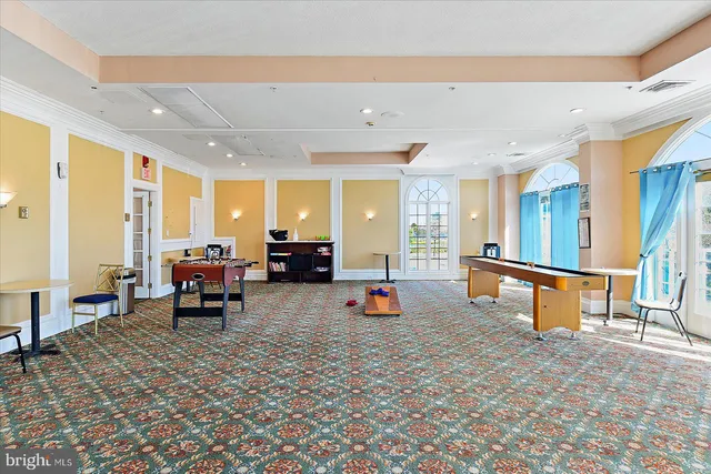 $180,000 | 200 59th Street, Unit 308, Ocean City, MD 21842