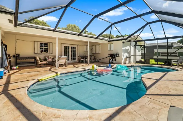 $699,900 | 7480 Northwest 13th Court, Plantation, FL 33313