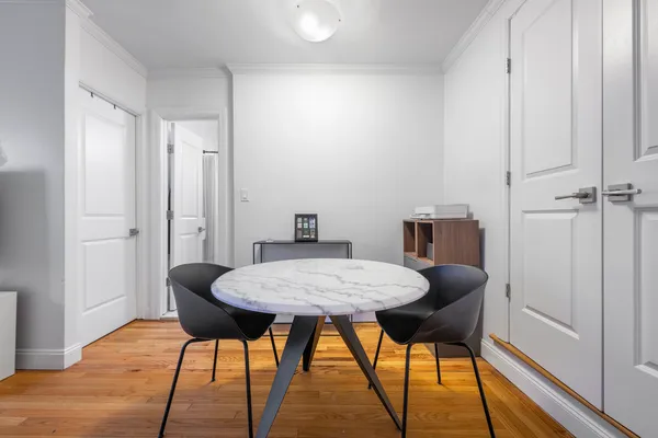 $3,400 | 225 East 47th Street, Unit 4H | Midtown East