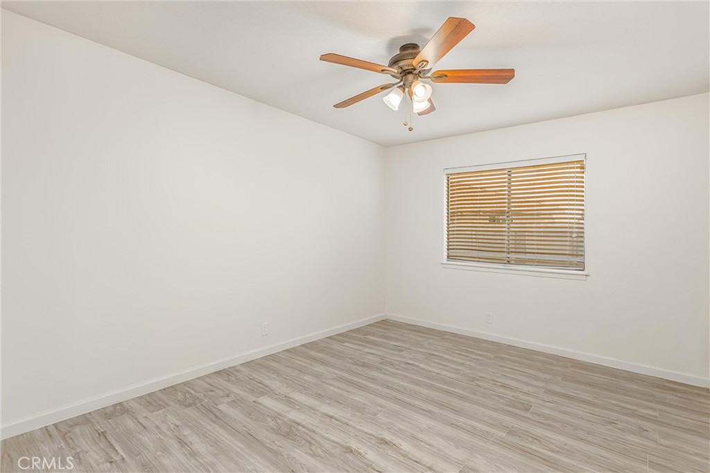 19891 Talihina Road Apple Valley, CA 92307 - Photo 14 of 41 Bedroom #1