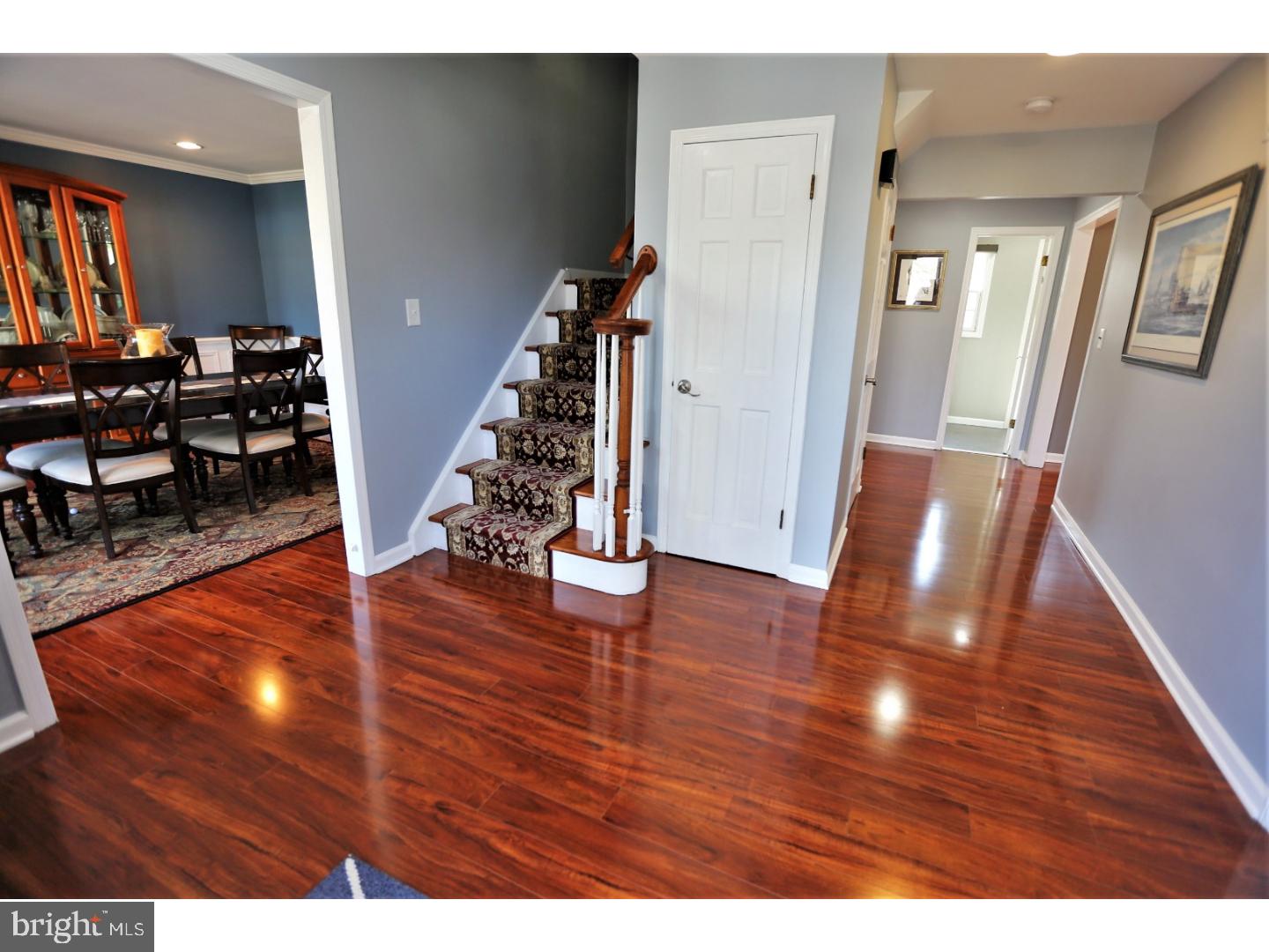 26 Melville Road Princeton Junction, NJ 08550 - Photo 2 of 25
