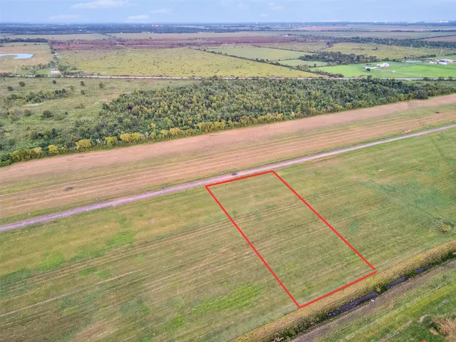 a view of an ocean view