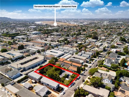 an aerial view of multiple house