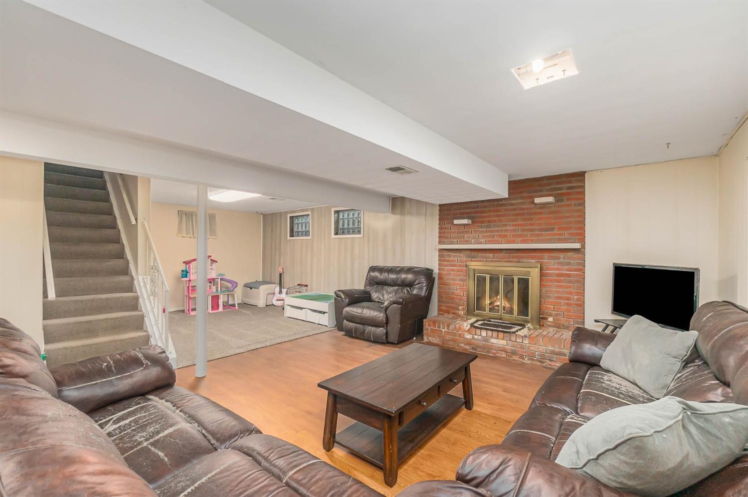 5920 Jessup Road Cincinnati, OH 45247 - Photo 21 of 28 Gallery Image 21