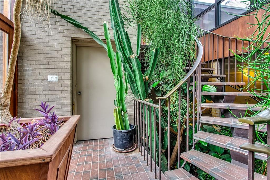 1073 Dorset Road Pittsburgh, PA 15217 - Photo 22 of 25