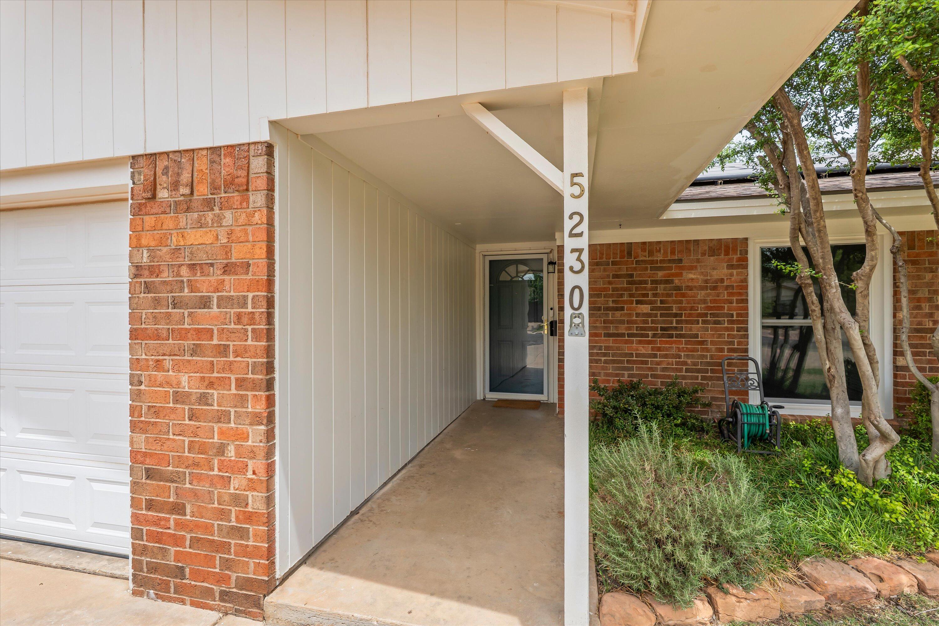 5230 17th Street Lubbock, TX 79416 - Photo 3 of 30 04-5230 17th St
