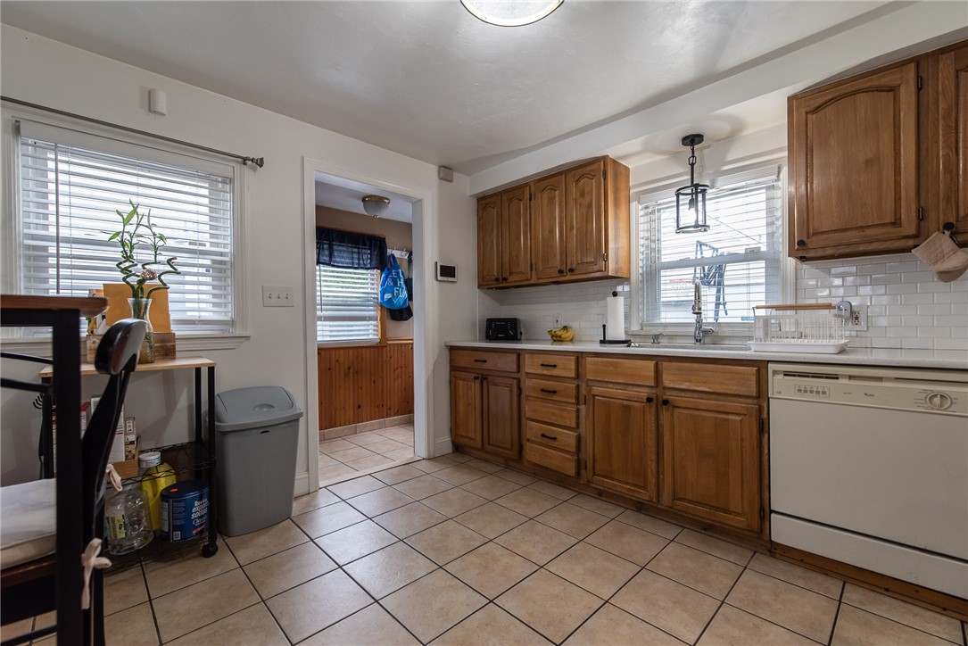 50 Martin Street Pawtucket, RI 02861 - Photo 8 of 28 Gallery Image 8