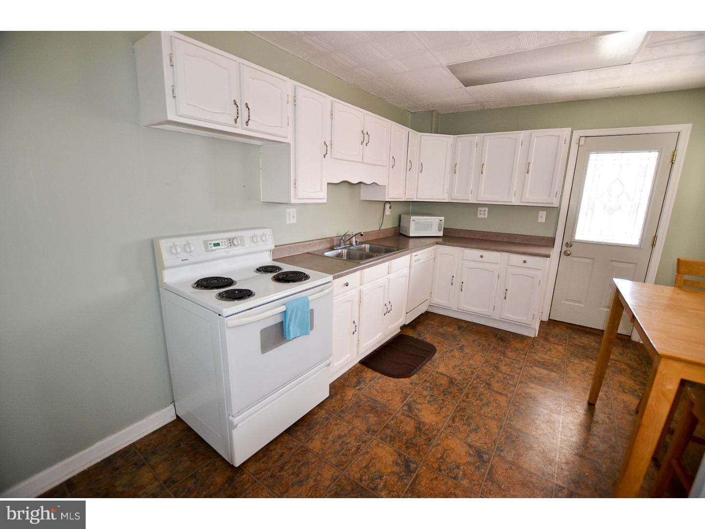 306 Nutt Road Phoenixville, PA 19460 - Photo 3 of 17 Gallery Image 3