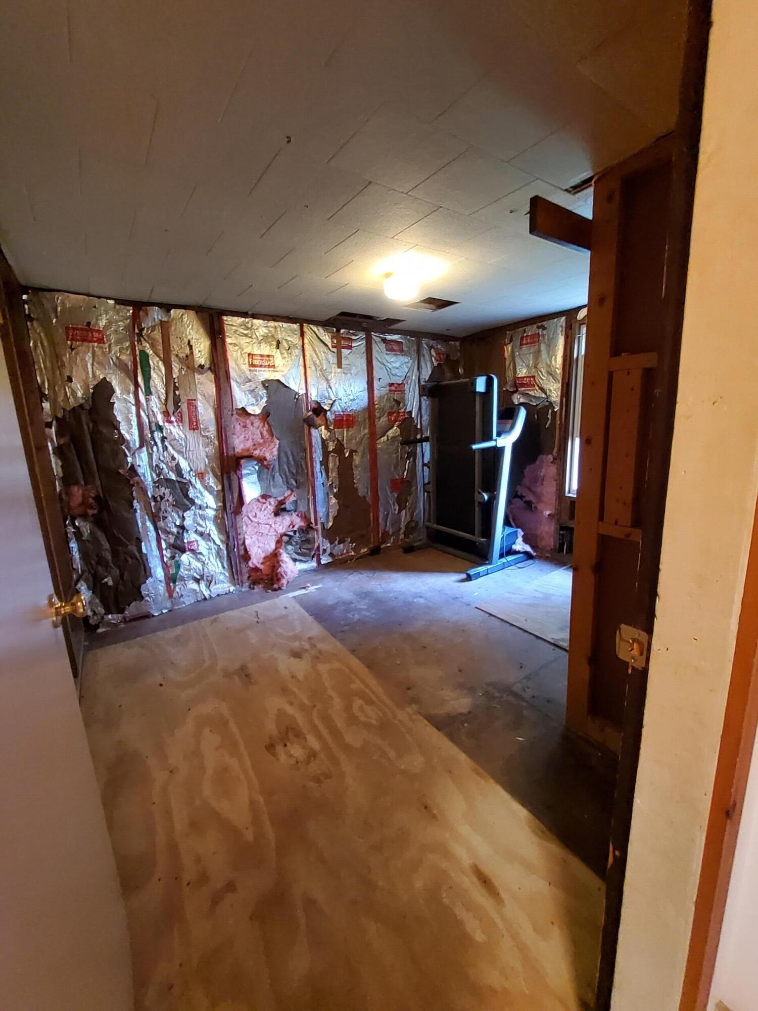297 Borough Road Chesterville, ME 04938 - Photo 12 of 31 20220715_143101
