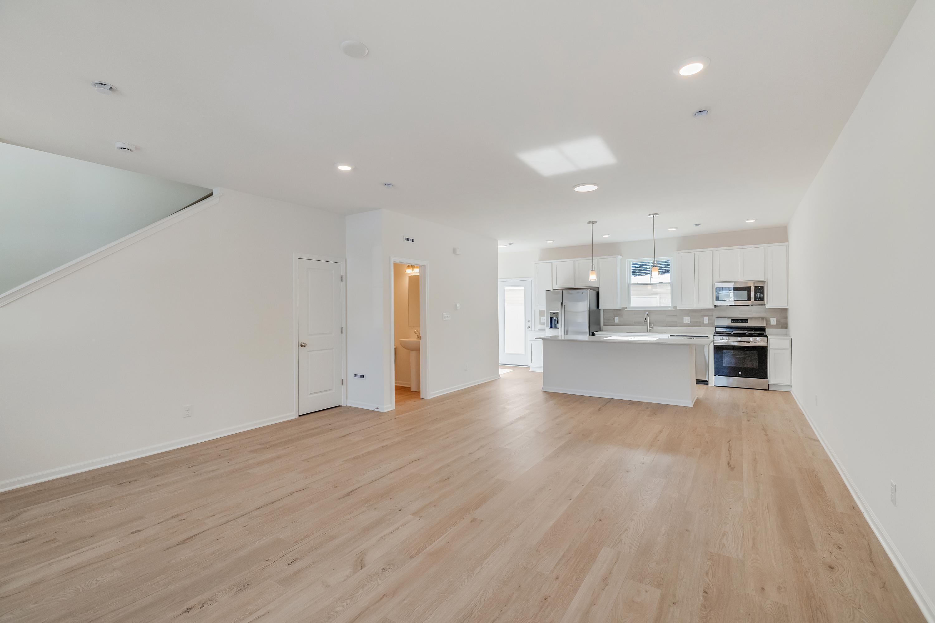 6133 Rushing Avenue Portage, IN 46368 - Photo 4 of 15 3000x2000