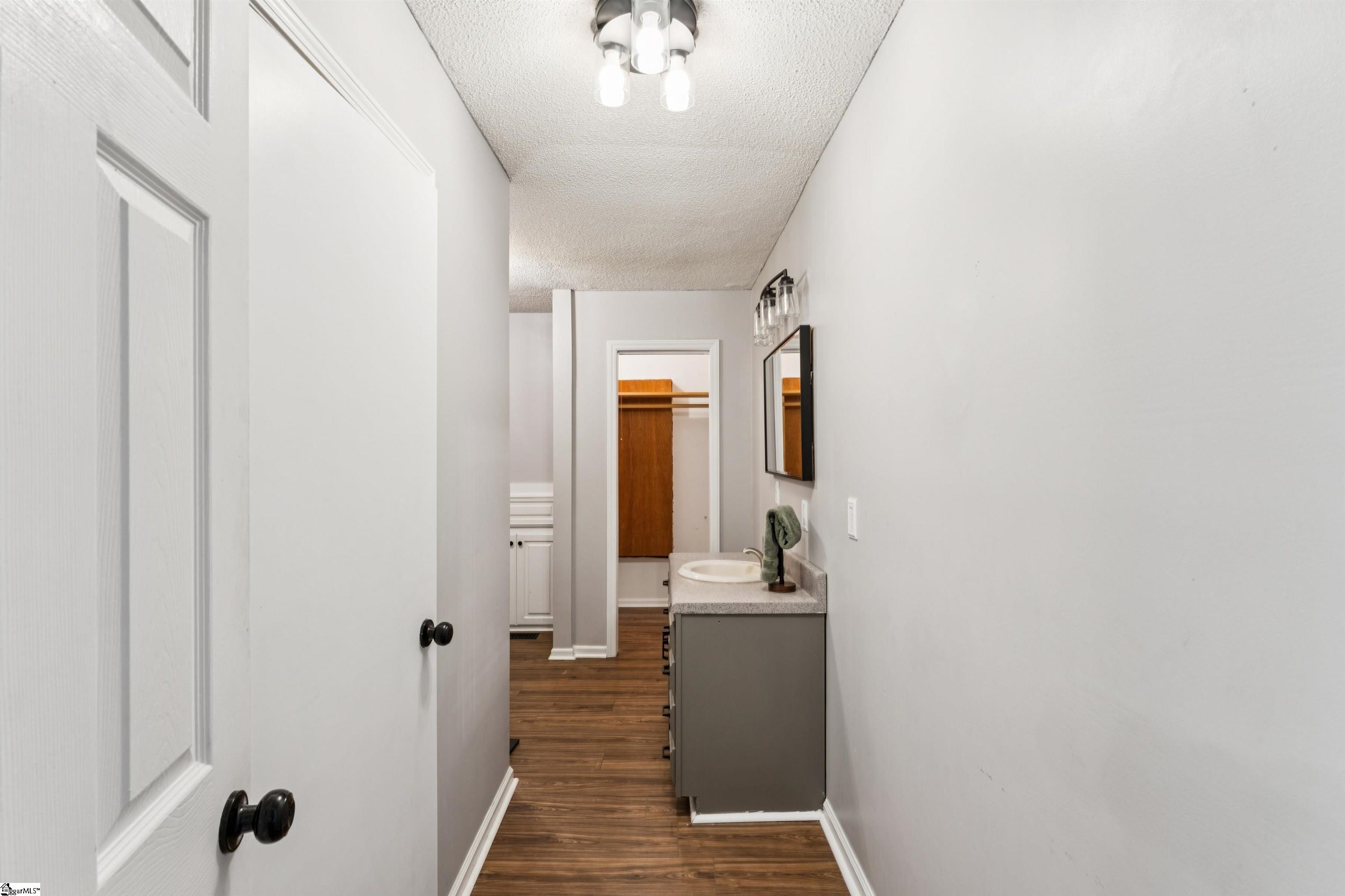 713 Jameson Road Easley, SC 29640 - Photo 15 of 41