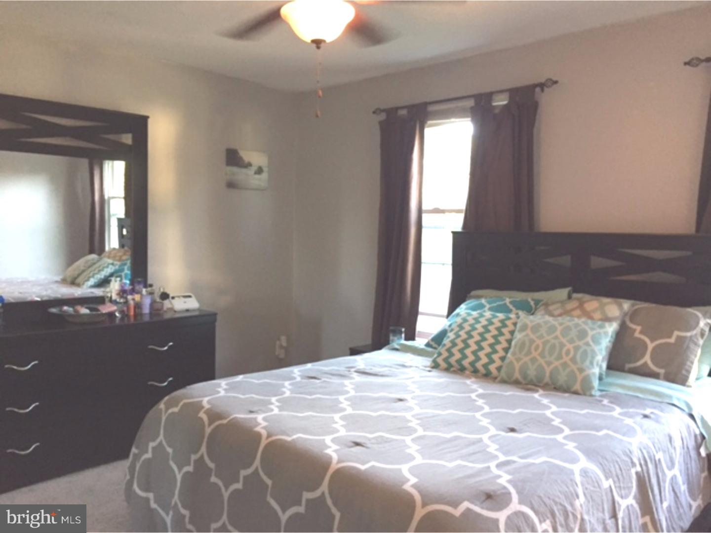 49 Hawthorne Road Sicklerville, NJ 08081 - Photo 15 of 21 Bedroom - Main
