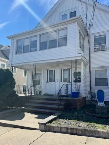 $2,700 | 8 Hill Street, Unit 1, Somerville, MA 02144