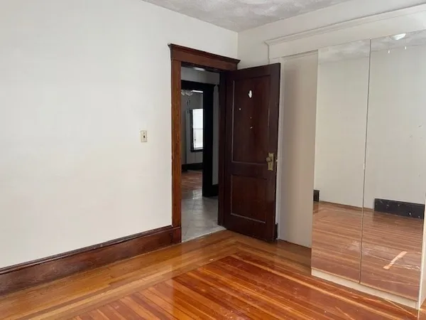 $2,700 | 8 Hill Street, Unit 1, Somerville, MA 02144