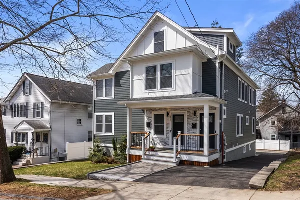 $1,299,000 | 21 Bradford Road, Unit 21, Watertown, MA 02472