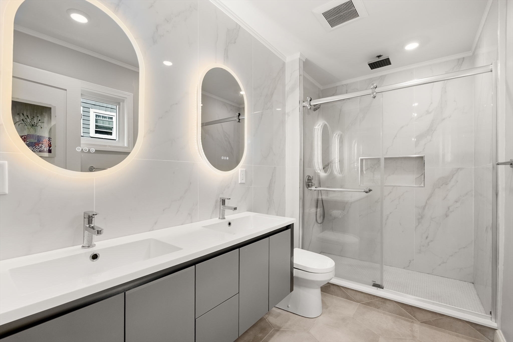 21 Bradford Road, Unit 21 Watertown, MA 02472 - Photo 10 of 33