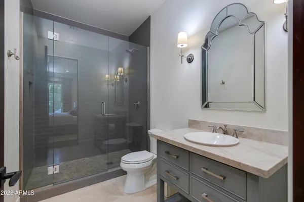 $5,095,000 | 4529 East Maderos Del Cuenta Drive, Paradise Valley, AZ 85253