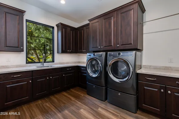 $5,095,000 | 4529 East Maderos Del Cuenta Drive, Paradise Valley, AZ 85253