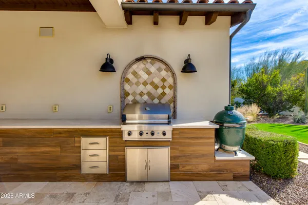 $5,095,000 | 4529 East Maderos Del Cuenta Drive, Paradise Valley, AZ 85253